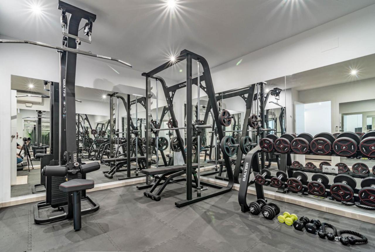 Luxury 3 Bedroom Townhouse On Marbellas Golden Mile With Walking Distance Puerto Banus