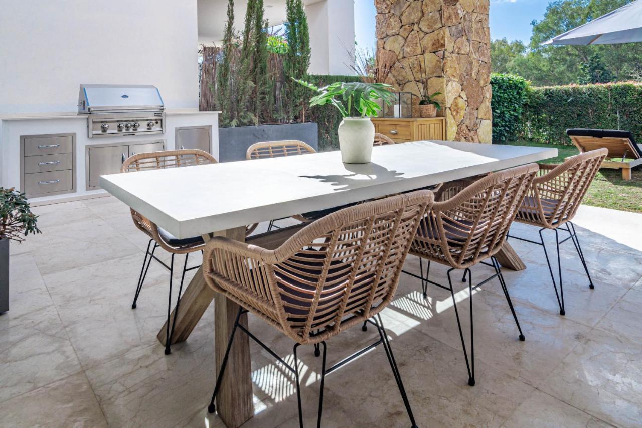 Luxury 3 Bedroom Townhouse On Marbellas Golden Mile With Walking Distance Puerto Banus Сasa de vacaciones *
