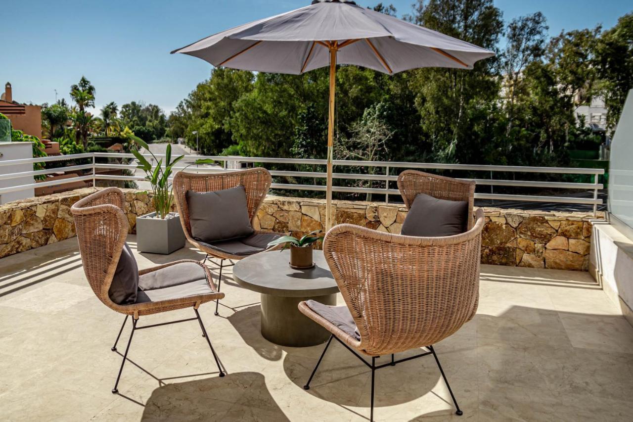 Сasa de vacaciones Luxury 3 Bedroom Townhouse On Marbellas Golden Mile With Walking Distance Puerto Banus